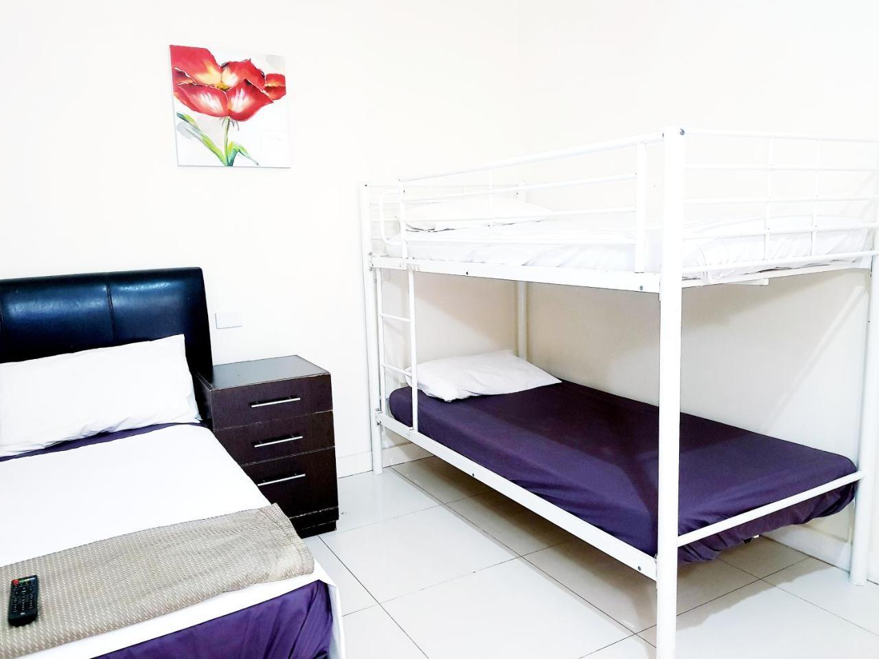 Perth City Motel Room photo